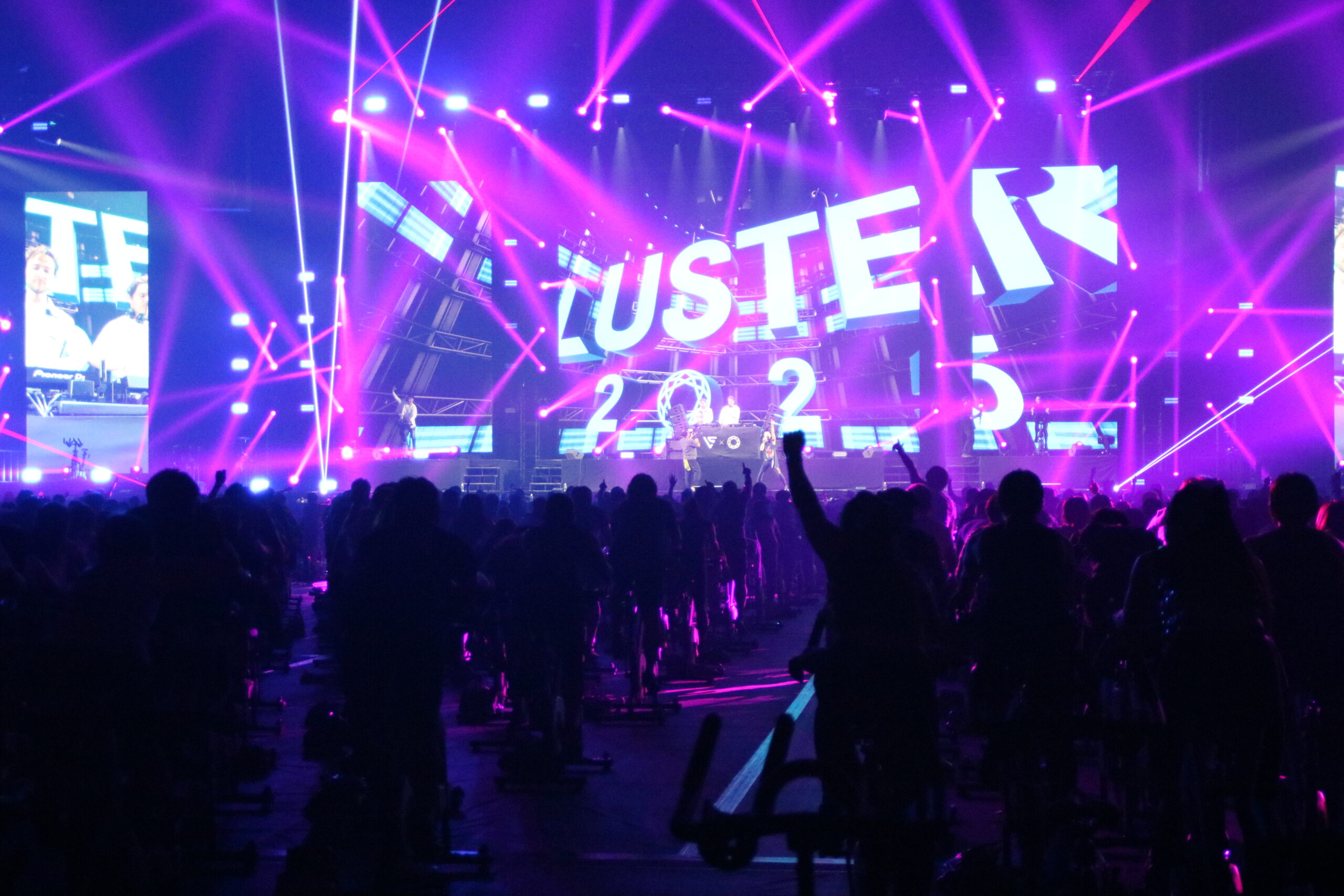 音楽フェス×フィットネスの日本最大イベント「FEELCYCLE LIVE LUSTER